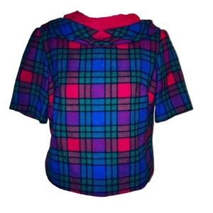 Parade New York Vintage Cropped Sweater/Top